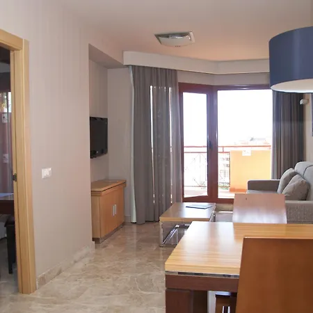 World Polynesia 4*